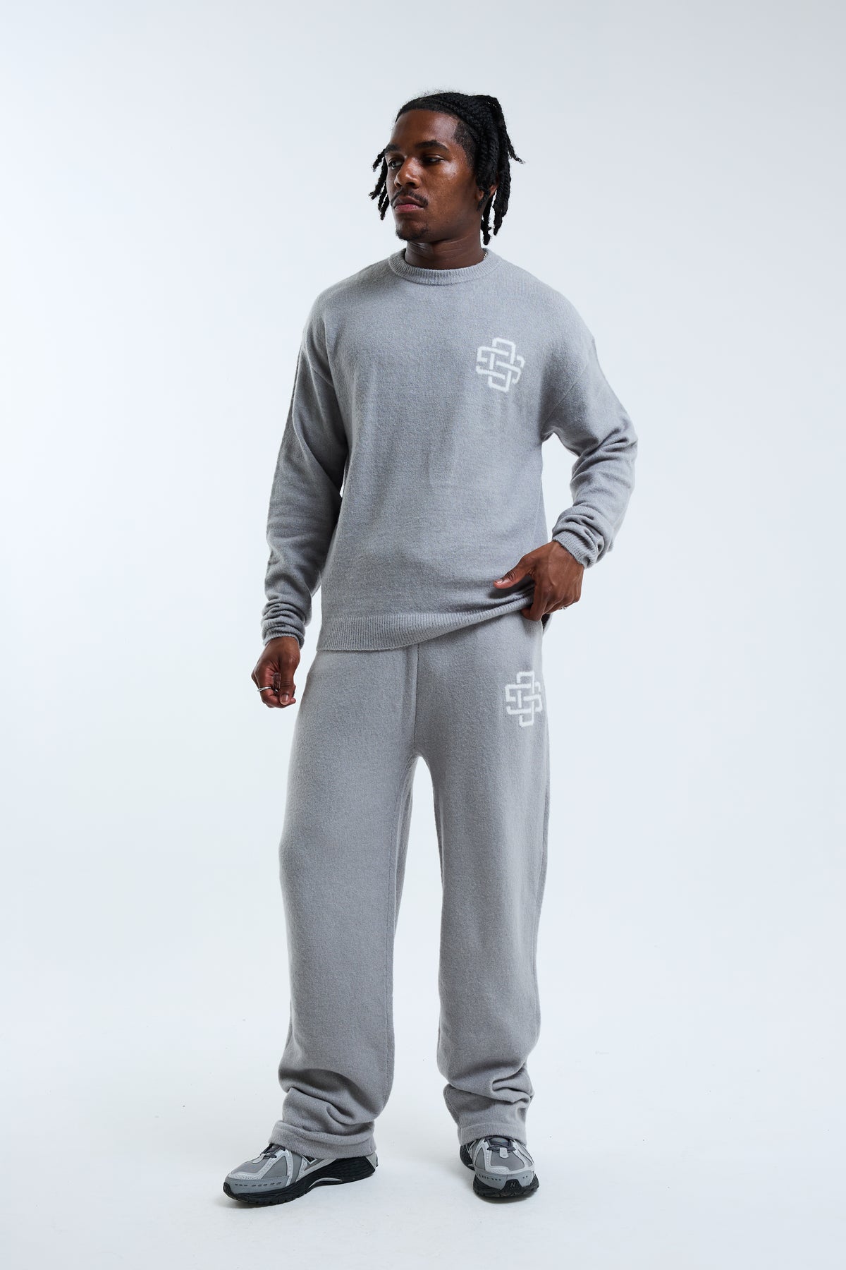 Avanti Crew Knit Jumper Grey