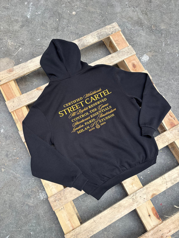 Hoodies & Sweatshirts