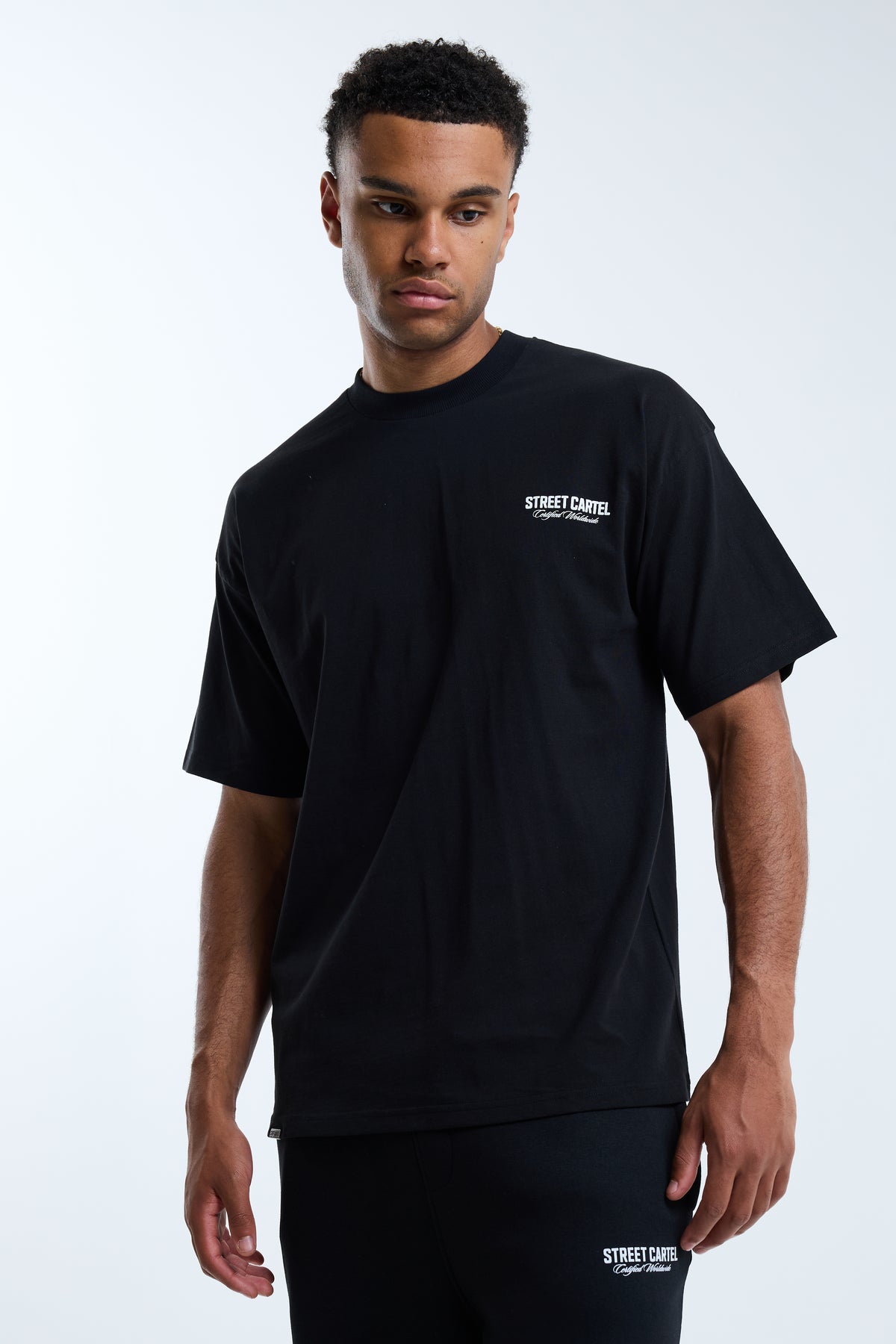 Russo Tee Black / White