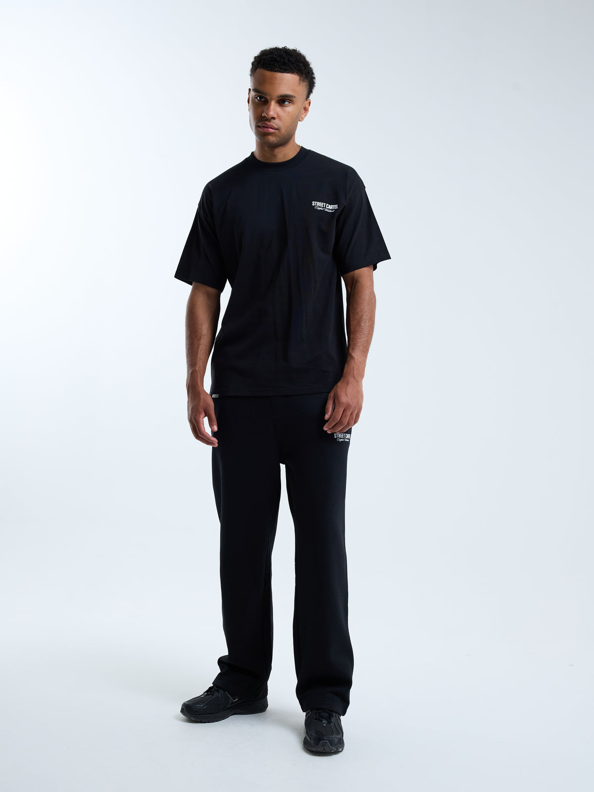 Russo Tee Black / White