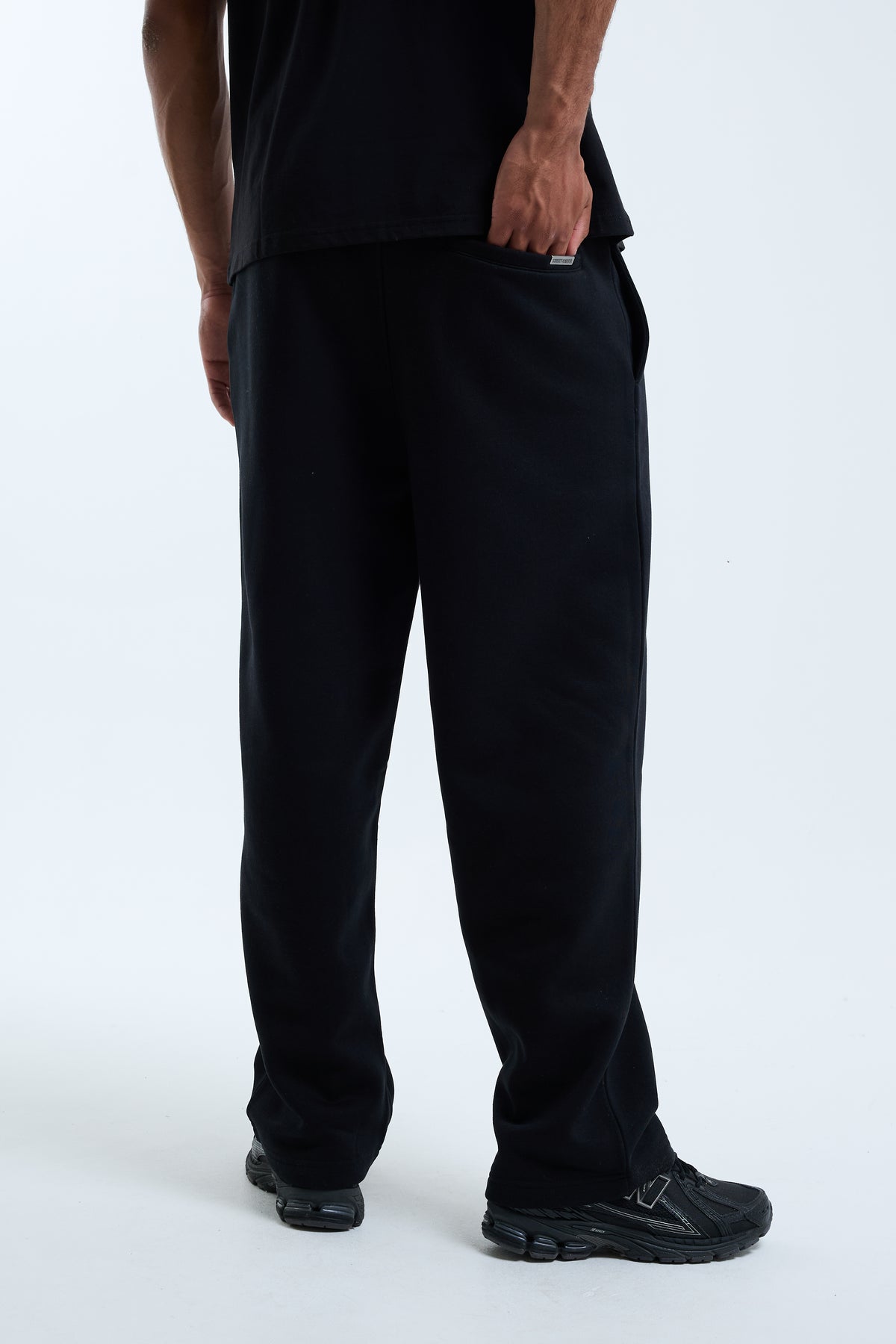 Russo Open Hem Jogger Black / White
