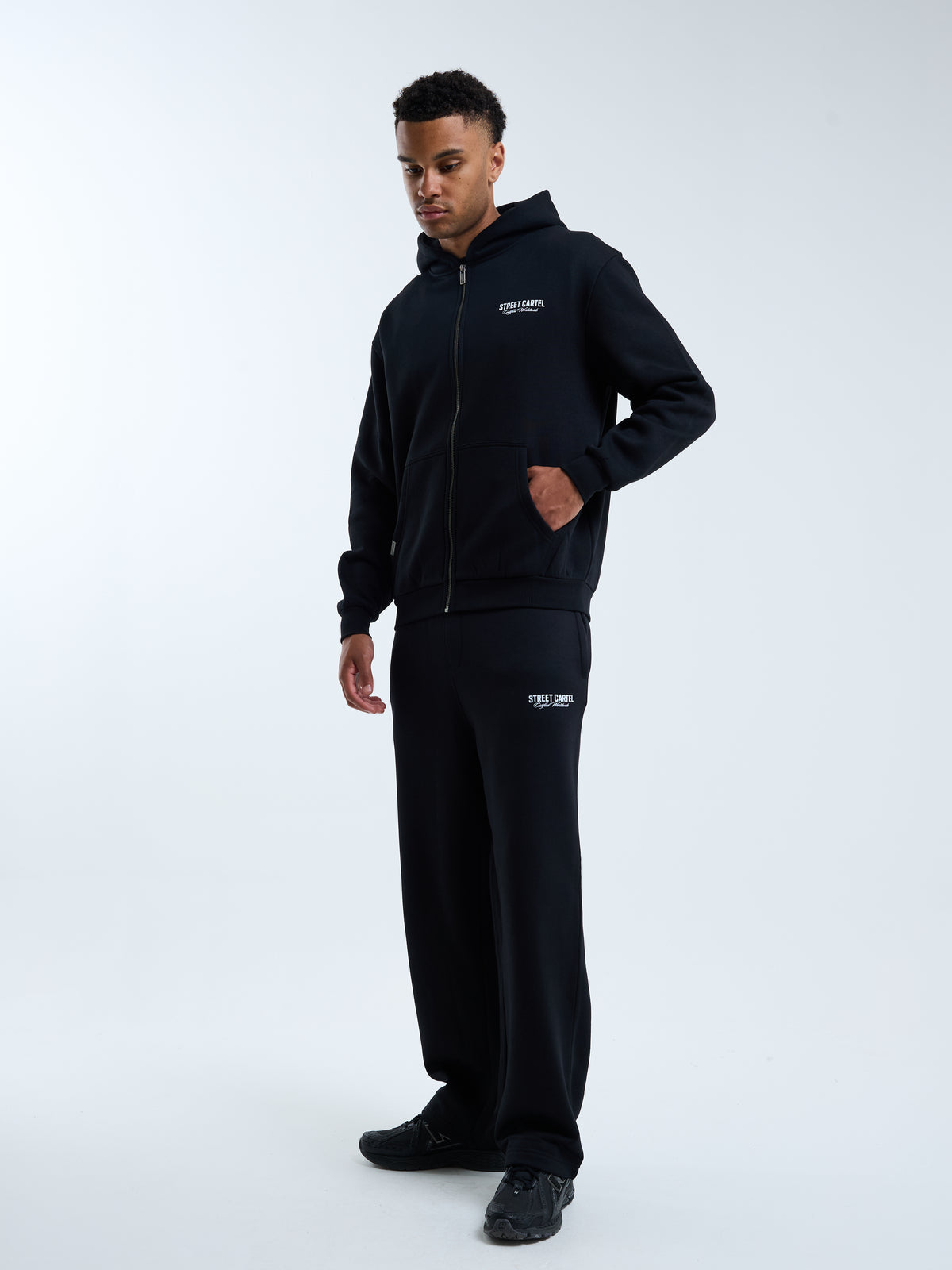 Russo Open Hem Jogger Black / White
