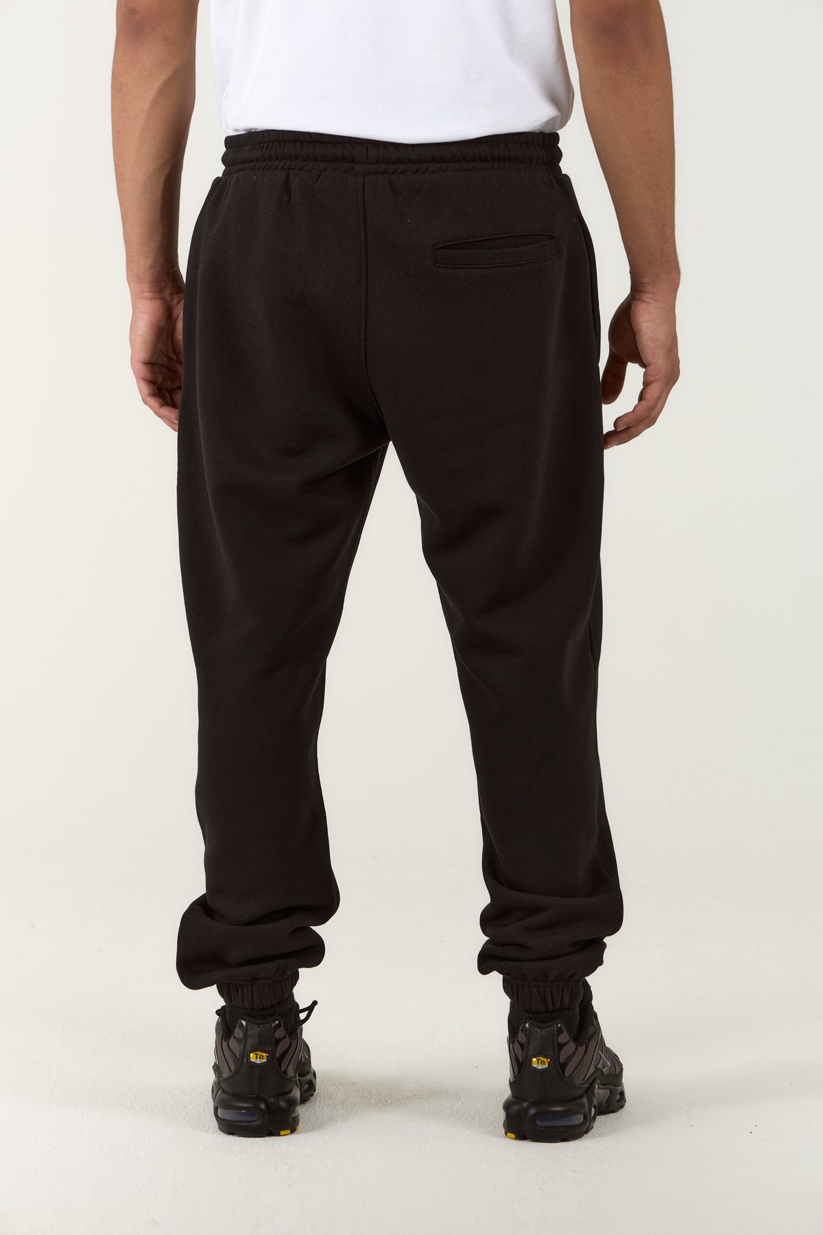 Carmine Jogger Black