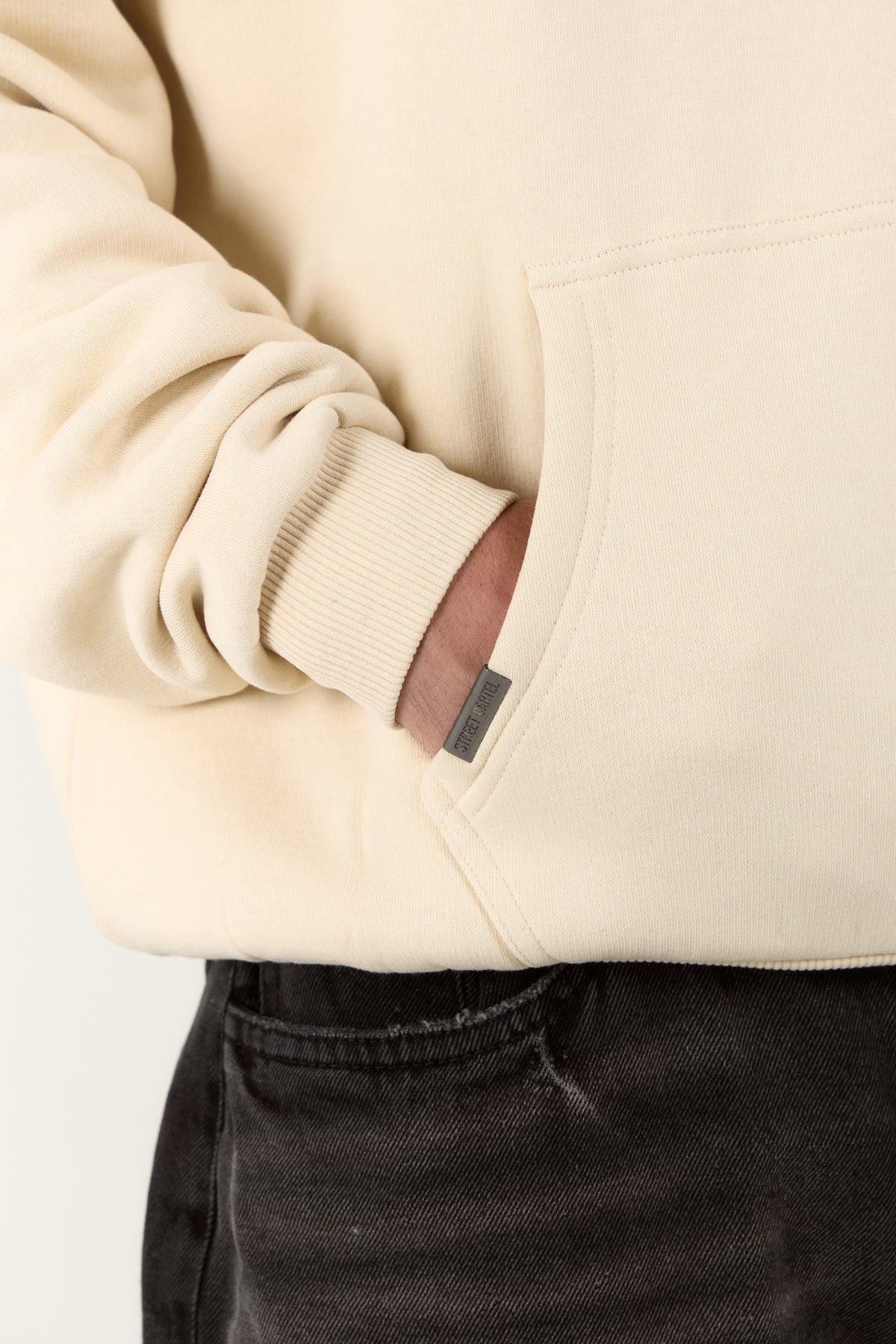 Trillo Hoodie Ecru