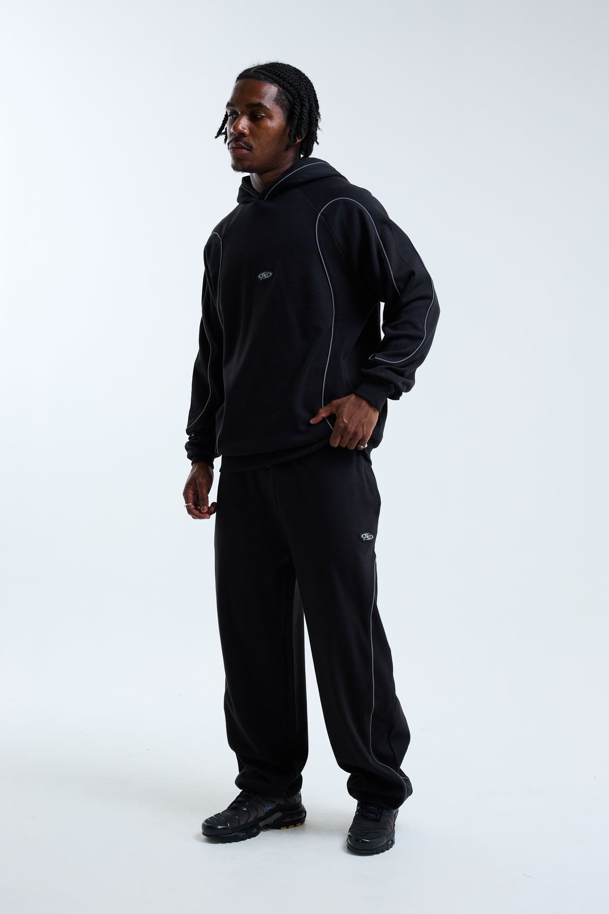 Valcore Reflective Jogger Black